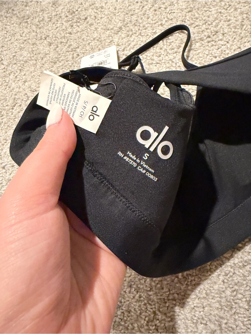 Alo Yoga Airlift Intrigue Bra NWT - Picture 7 of 7